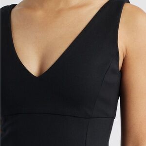 Elegant Spanx Black Midi Dress